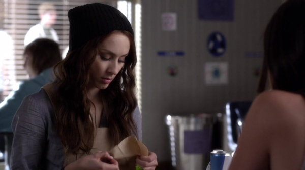 Pretty_Little_Liars_S05E06_Mini_720p_WEB-DL_Dual_RMZ-Dinho_0462.jpg