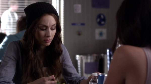 Pretty_Little_Liars_S05E06_Mini_720p_WEB-DL_Dual_RMZ-Dinho_0499.jpg