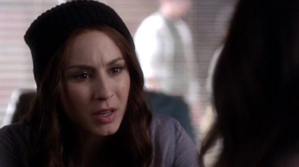 Pretty_Little_Liars_S05E06_Mini_720p_WEB-DL_Dual_RMZ-Dinho_0515.jpg