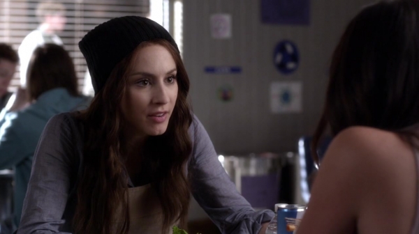 Pretty_Little_Liars_S05E06_Mini_720p_WEB-DL_Dual_RMZ-Dinho_0527.jpg