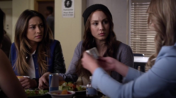 Pretty_Little_Liars_S05E06_Mini_720p_WEB-DL_Dual_RMZ-Dinho_0568.jpg