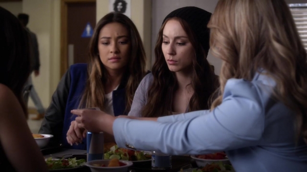 Pretty_Little_Liars_S05E06_Mini_720p_WEB-DL_Dual_RMZ-Dinho_0569.jpg