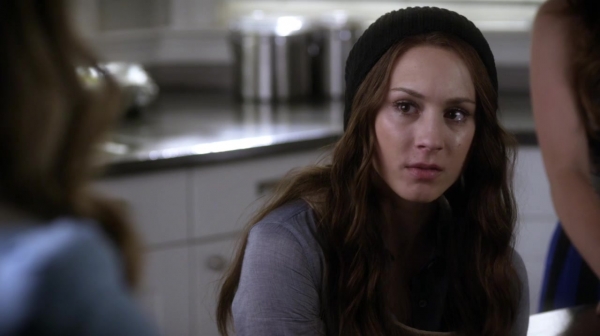Pretty_Little_Liars_S05E06_Mini_720p_WEB-DL_Dual_RMZ-Dinho_0675.jpg