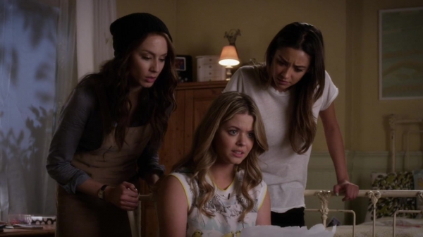 Pretty_Little_Liars_S05E06_Mini_720p_WEB-DL_Dual_RMZ-Dinho_2114.jpg