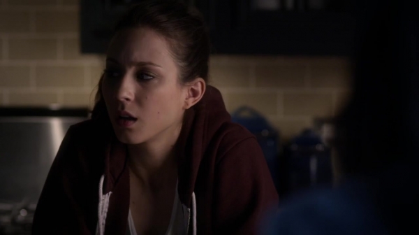 Pretty_Little_Liars_S05E07_Mini_720p_WEB-DL_Dual_RMZ-Dinho_1864.jpg