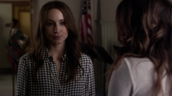 Pretty_Little_Liars_S05E08_Mini_720p_WEB-DL_Dual_RMZ-Dinho_1392.jpg