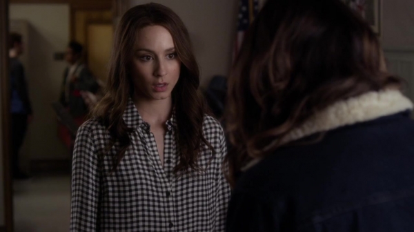 Pretty_Little_Liars_S05E08_Mini_720p_WEB-DL_Dual_RMZ-Dinho_1421.jpg
