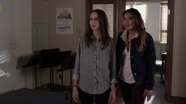 Pretty_Little_Liars_S05E08_Mini_720p_WEB-DL_Dual_RMZ-Dinho_1514.jpg