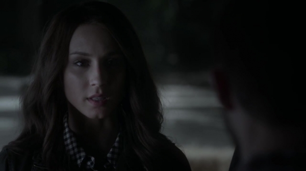 Pretty_Little_Liars_S05E08_Mini_720p_WEB-DL_Dual_RMZ-Dinho_1731.jpg