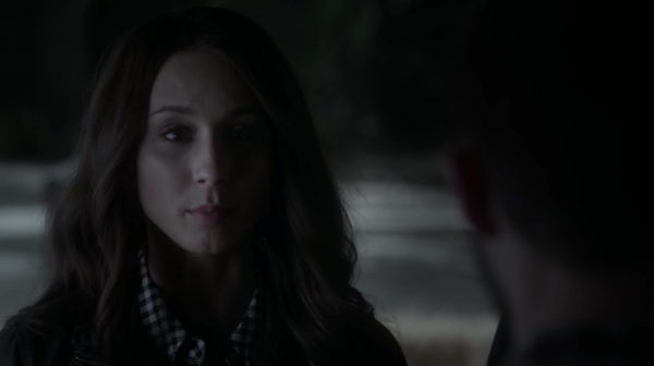 Pretty_Little_Liars_S05E08_Mini_720p_WEB-DL_Dual_RMZ-Dinho_1732.jpg
