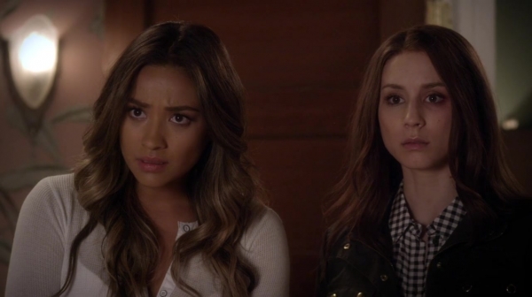 Pretty_Little_Liars_S05E08_Mini_720p_WEB-DL_Dual_RMZ-Dinho_2521.jpg