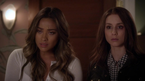 Pretty_Little_Liars_S05E08_Mini_720p_WEB-DL_Dual_RMZ-Dinho_2522.jpg