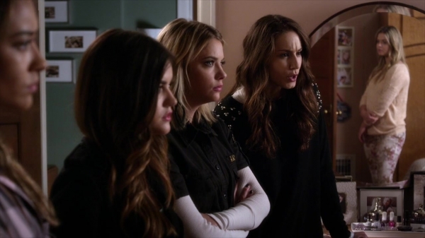 Pretty_Little_Liars_S05E10_Mini_720p_WEB-DL_Dual_RMZ-Dinho_0127.jpg