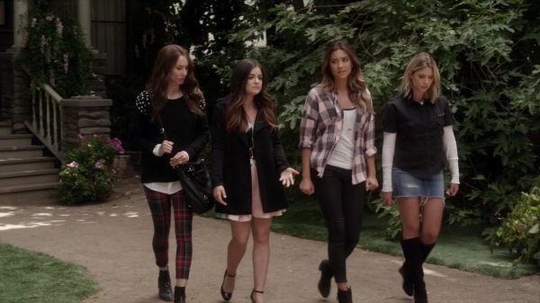 Pretty_Little_Liars_S05E10_Mini_720p_WEB-DL_Dual_RMZ-Dinho_0208.jpg