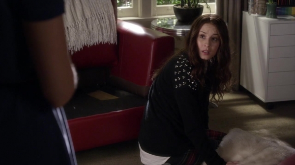 Pretty_Little_Liars_S05E10_Mini_720p_WEB-DL_Dual_RMZ-Dinho_0678.jpg