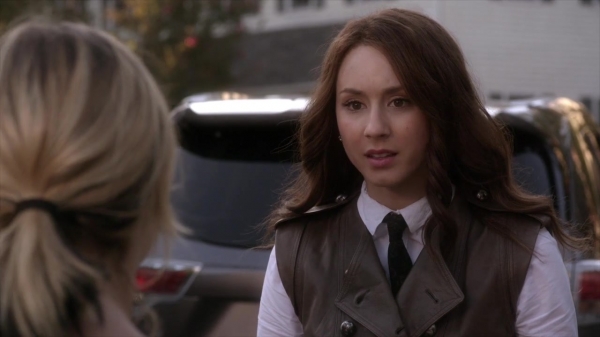 Pretty_Little_Liars_S05E10_Mini_720p_WEB-DL_Dual_RMZ-Dinho_0776.jpg