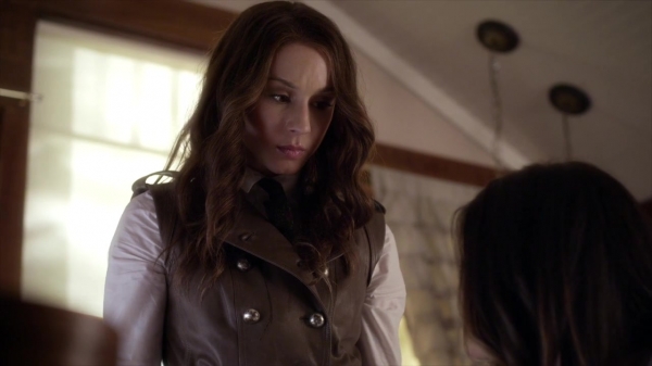 Pretty_Little_Liars_S05E10_Mini_720p_WEB-DL_Dual_RMZ-Dinho_0827.jpg