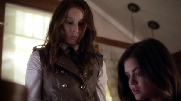 Pretty_Little_Liars_S05E10_Mini_720p_WEB-DL_Dual_RMZ-Dinho_0830.jpg