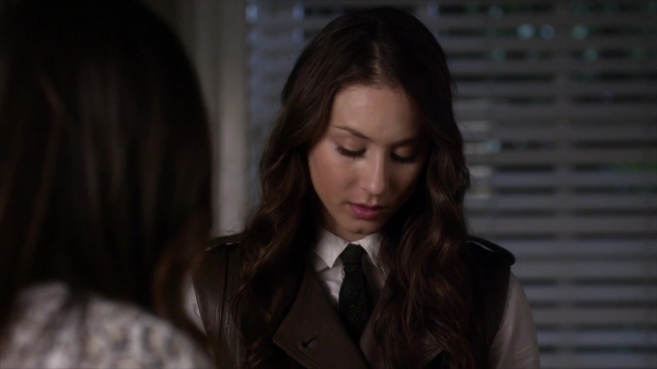 Pretty_Little_Liars_S05E10_Mini_720p_WEB-DL_Dual_RMZ-Dinho_2360.jpg