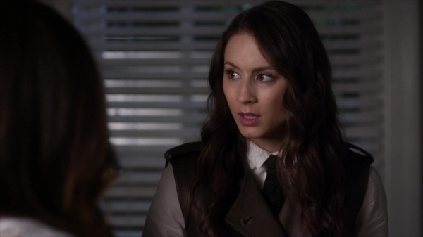 Pretty_Little_Liars_S05E10_Mini_720p_WEB-DL_Dual_RMZ-Dinho_2375.jpg