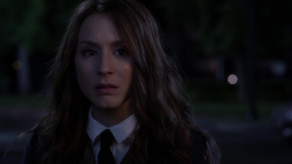 Pretty_Little_Liars_S05E11_Mini_720p_WEB-DL_Dual_RMZ-Dinho_0122.jpg