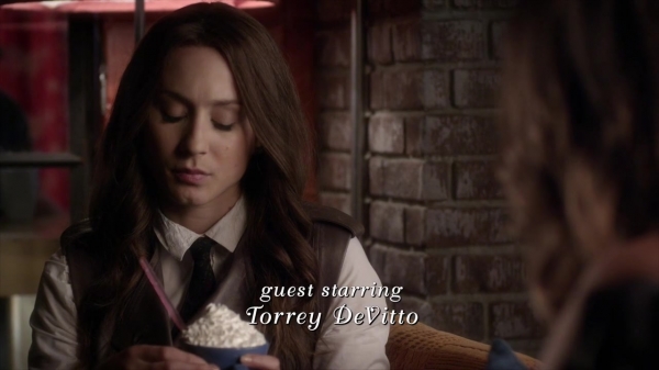 Pretty_Little_Liars_S05E11_Mini_720p_WEB-DL_Dual_RMZ-Dinho_0225.jpg