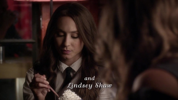 Pretty_Little_Liars_S05E11_Mini_720p_WEB-DL_Dual_RMZ-Dinho_0242.jpg