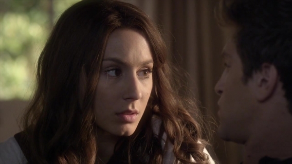 Pretty_Little_Liars_S05E11_Mini_720p_WEB-DL_Dual_RMZ-Dinho_0827.jpg