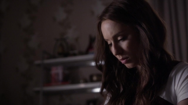 Pretty_Little_Liars_S05E11_Mini_720p_WEB-DL_Dual_RMZ-Dinho_1051.jpg