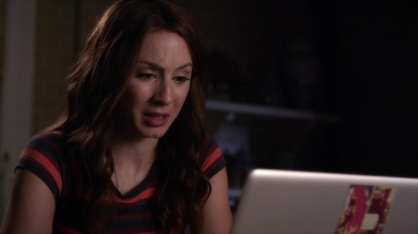 Pretty_Little_Liars_S05E11_Mini_720p_WEB-DL_Dual_RMZ-Dinho_1938.jpg