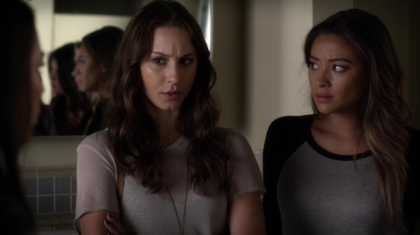 Pretty_Little_Liars_S05E12_Mini_720p_WEB-DL_Dual_RMZ-Dinho_0526.jpg