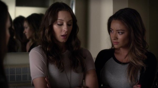 Pretty_Little_Liars_S05E12_Mini_720p_WEB-DL_Dual_RMZ-Dinho_0607.jpg