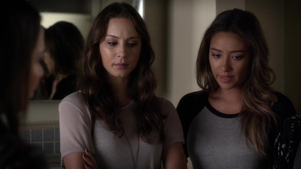 Pretty_Little_Liars_S05E12_Mini_720p_WEB-DL_Dual_RMZ-Dinho_0636.jpg
