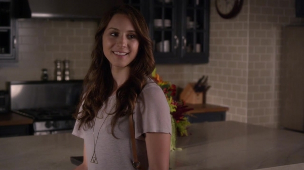 Pretty_Little_Liars_S05E12_Mini_720p_WEB-DL_Dual_RMZ-Dinho_0883.jpg