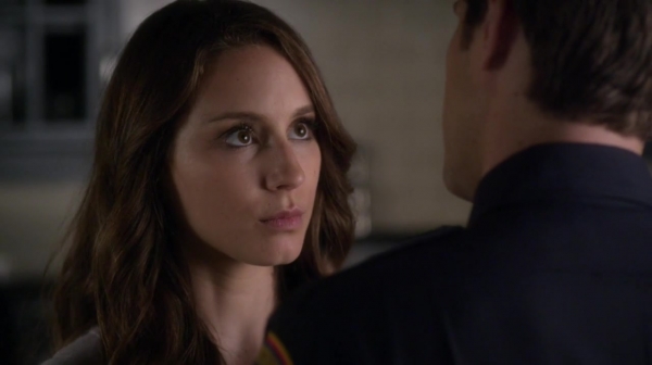 Pretty_Little_Liars_S05E12_Mini_720p_WEB-DL_Dual_RMZ-Dinho_0911.jpg