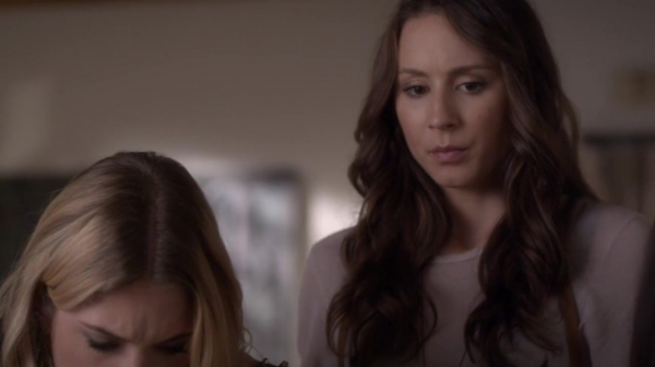 Pretty_Little_Liars_S05E12_Mini_720p_WEB-DL_Dual_RMZ-Dinho_1269.jpg