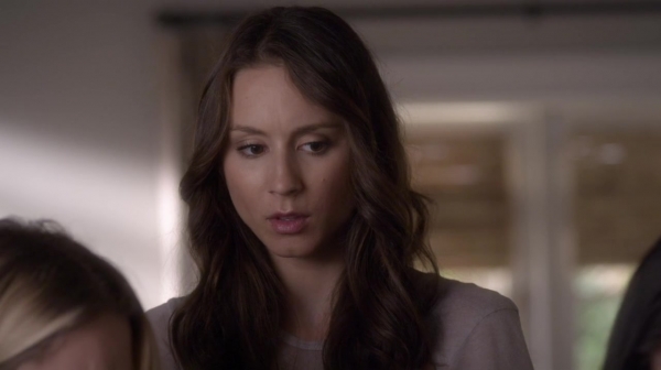 Pretty_Little_Liars_S05E12_Mini_720p_WEB-DL_Dual_RMZ-Dinho_1297.jpg