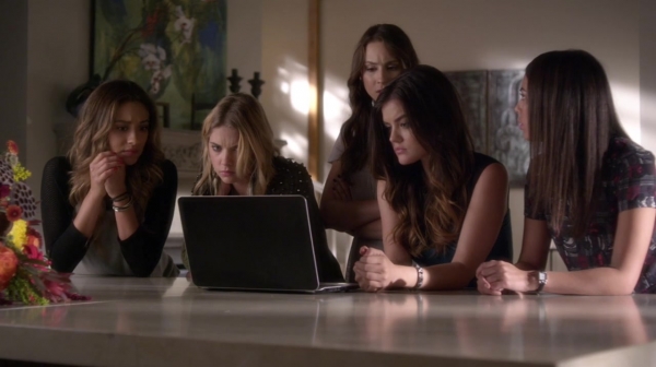 Pretty_Little_Liars_S05E12_Mini_720p_WEB-DL_Dual_RMZ-Dinho_1320.jpg