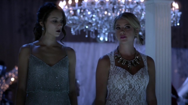 Pretty_Little_Liars_S05E13_Mini_720p_WEB-DL_Dual_RMZ-Dinho_0950.jpg