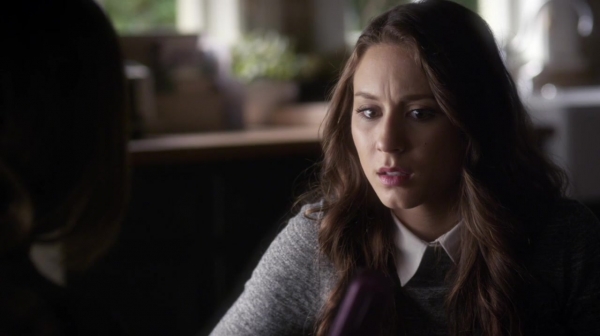 Pretty_Little_Liars_S05E14_Mini_720p_WEB-DL_Dual_RMZ-Dinho_1217.jpg
