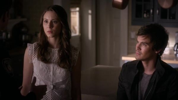 Pretty_Little_Liars_S05E15_Mini_720p_WEB-DL_Dual_RMZ-Dinho_0544.jpg