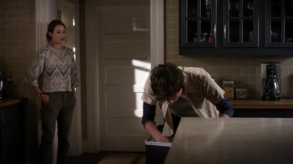 Pretty_Little_Liars_S05E16_Mini_720p_WEB-DL_Dual_RMZ-Dinho_0628.jpg