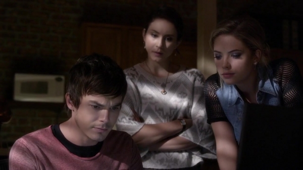 Pretty_Little_Liars_S05E16_Mini_720p_WEB-DL_Dual_RMZ-Dinho_0749.jpg