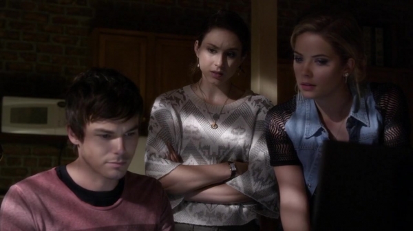 Pretty_Little_Liars_S05E16_Mini_720p_WEB-DL_Dual_RMZ-Dinho_0758.jpg