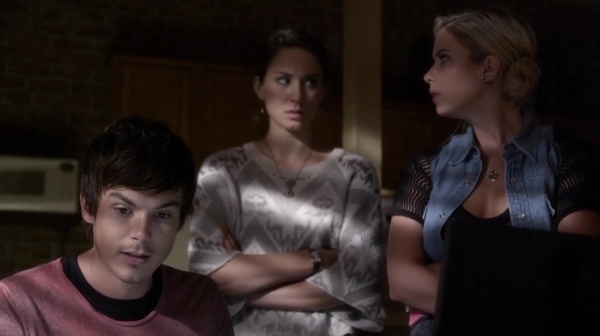 Pretty_Little_Liars_S05E16_Mini_720p_WEB-DL_Dual_RMZ-Dinho_0764.jpg
