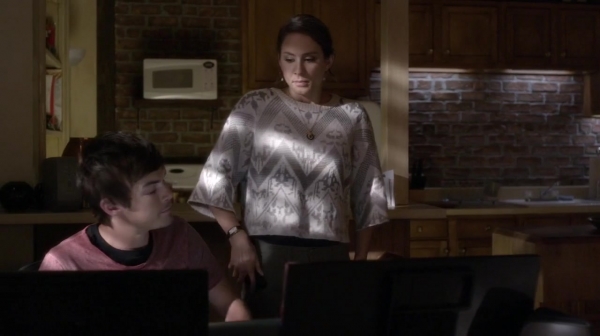 Pretty_Little_Liars_S05E16_Mini_720p_WEB-DL_Dual_RMZ-Dinho_0825.jpg