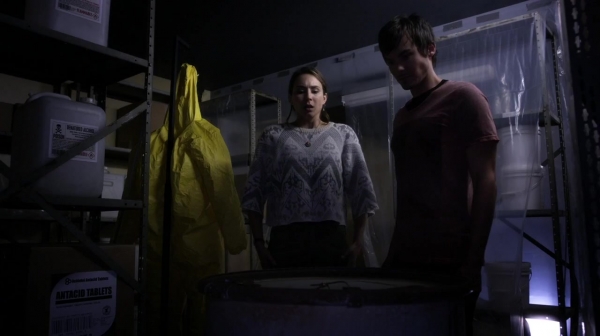 Pretty_Little_Liars_S05E16_Mini_720p_WEB-DL_Dual_RMZ-Dinho_1609.jpg
