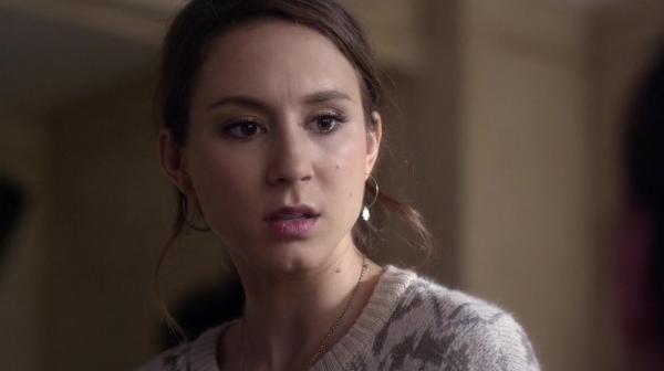Pretty_Little_Liars_S05E16_Mini_720p_WEB-DL_Dual_RMZ-Dinho_1824.jpg