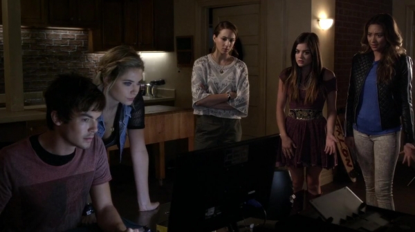 Pretty_Little_Liars_S05E17_Mini_720p_WEB-DL_Dual_RMZ-Dinho_0054.jpg