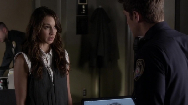 Pretty_Little_Liars_S05E17_Mini_720p_WEB-DL_Dual_RMZ-Dinho_0362.jpg